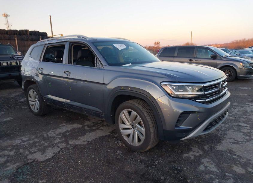 2021 Volkswagen Atlas 3.6L V6 SEL (VIN 1V2BR2CA6MC525985) main photo