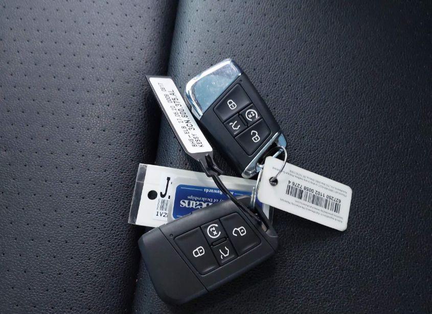 Photo 11 of 2021 Volkswagen Atlas 3.6L V6 SEL (VIN 1V2BR2CA6MC525985)