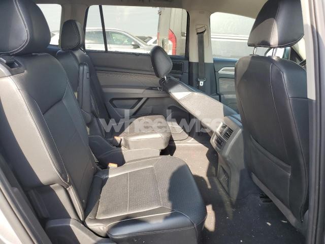 Photo 13 of 2021 VOLKSWAGEN ATLAS SEL (VIN 1V2BR2CA6MC545296)