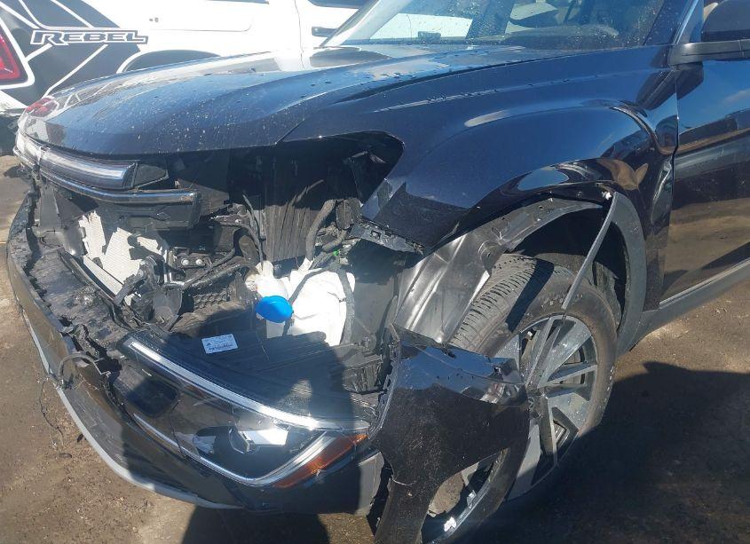 Photo 18 of 2024 Volkswagen Atlas 2.0T SEL (VIN 1V2BR2CA6RC517277)