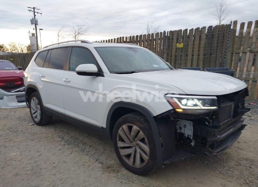 2021 Volkswagen Atlas 3.6L V6 SEL (VIN 1V2BR2CA7MC508922) main photo