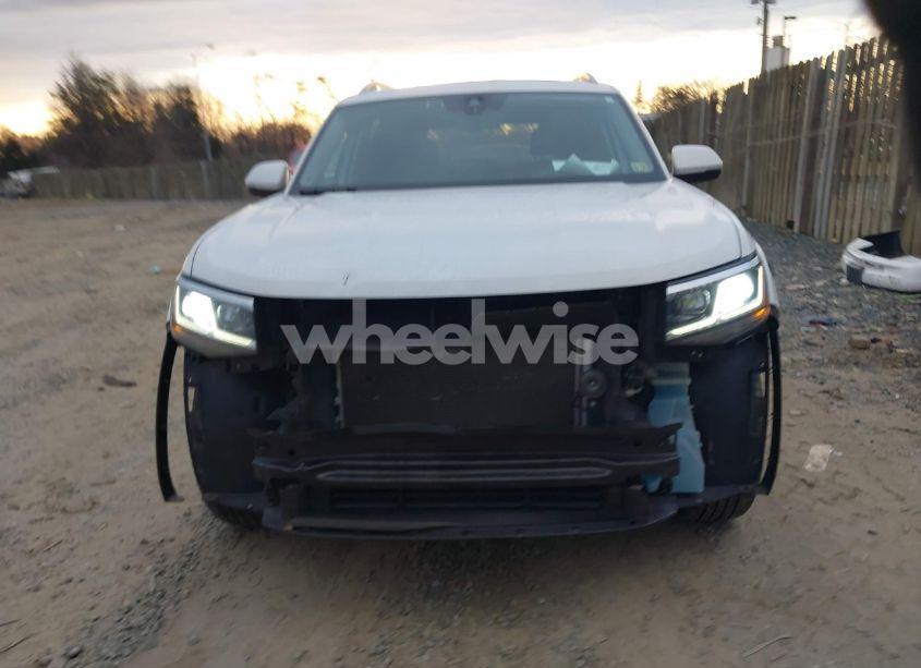 Photo 13 of 2021 Volkswagen Atlas 3.6L V6 SEL (VIN 1V2BR2CA7MC508922)