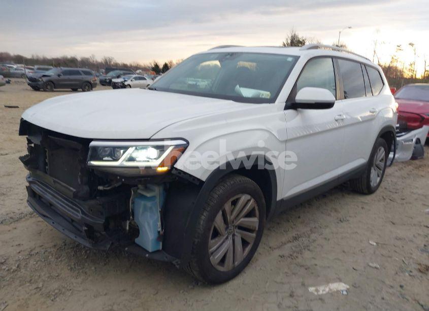Photo 2 of 2021 Volkswagen Atlas 3.6L V6 SEL (VIN 1V2BR2CA7MC508922)