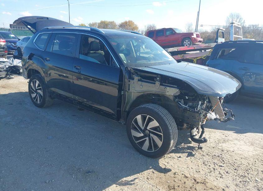 2024 Volkswagen Atlas 2.0T SEL (VIN 1V2BR2CA7RC518499) main photo