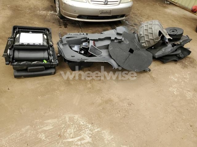 Photo 6 of 2024 VOLKSWAGEN ATLAS SEL (VIN 1V2BR2CA7RC580436)