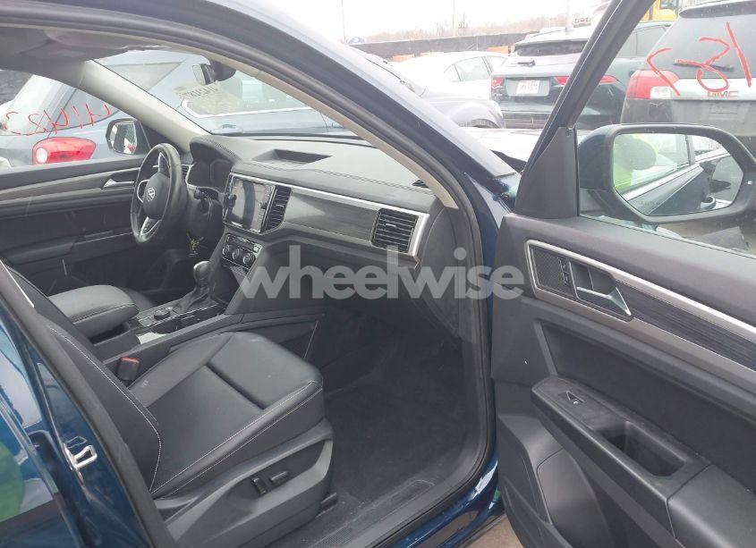 Photo 5 of 2021 Volkswagen Atlas 3.6L V6 SEL (VIN 1V2BR2CA8MC505723)