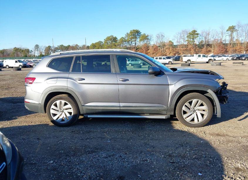 Photo 13 of 2021 Volkswagen Atlas 3.6L V6 SEL (VIN 1V2BR2CA8MC525387)