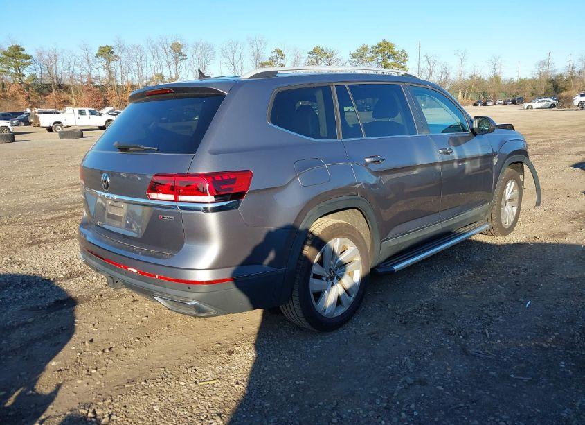 Photo 4 of 2021 Volkswagen Atlas 3.6L V6 SEL (VIN 1V2BR2CA8MC525387)
