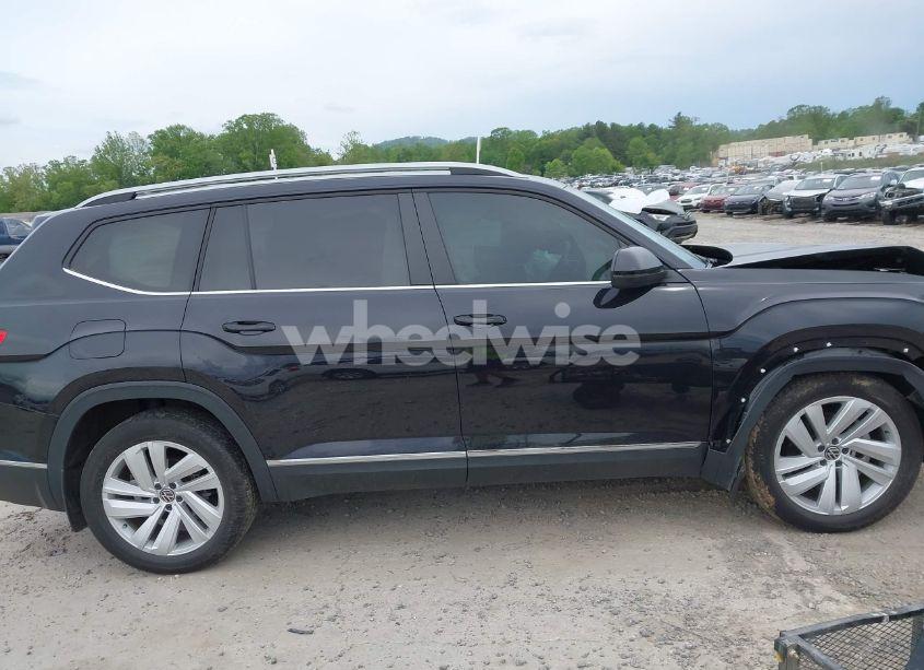 Photo 13 of 2021 Volkswagen Atlas 3.6L V6 SEL (VIN 1V2BR2CA9MC576221)