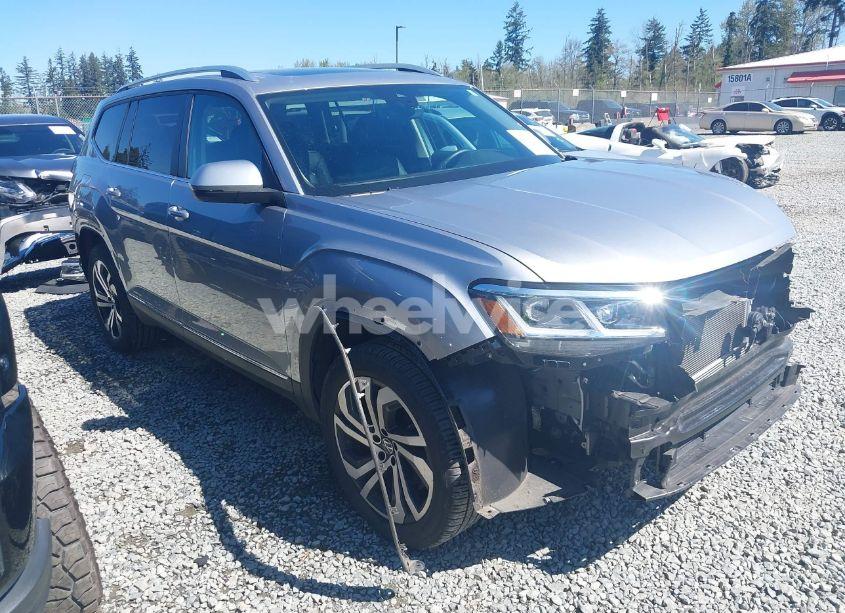 2023 Volkswagen Atlas 3.6L V6 SEL (VIN 1V2BR2CA9PC534703) main photo