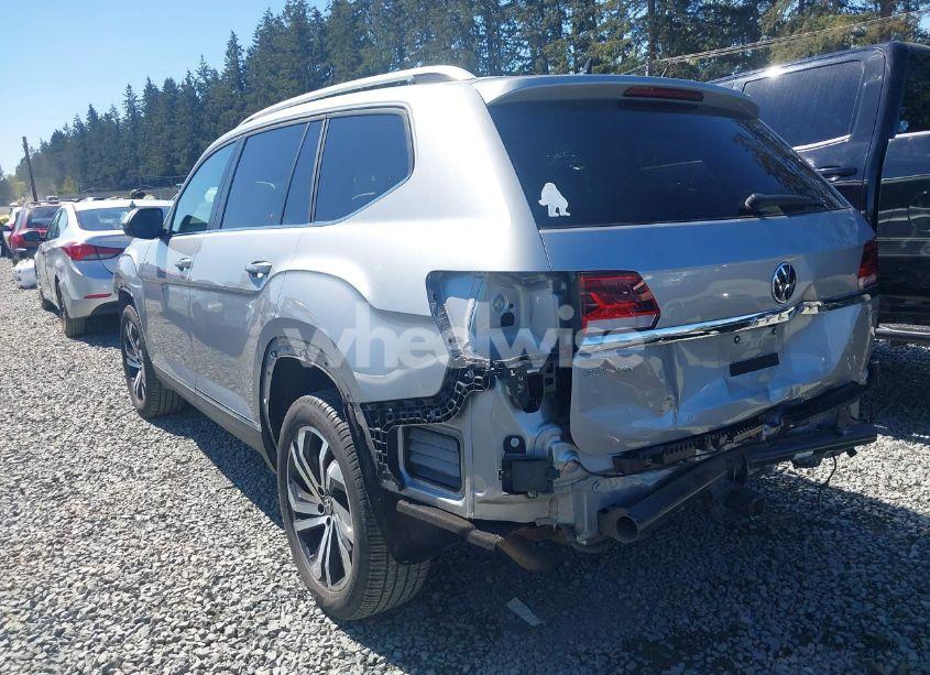 Photo 3 of 2023 Volkswagen Atlas 3.6L V6 SEL (VIN 1V2BR2CA9PC534703)