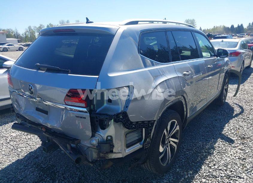 Photo 4 of 2023 Volkswagen Atlas 3.6L V6 SEL (VIN 1V2BR2CA9PC534703)