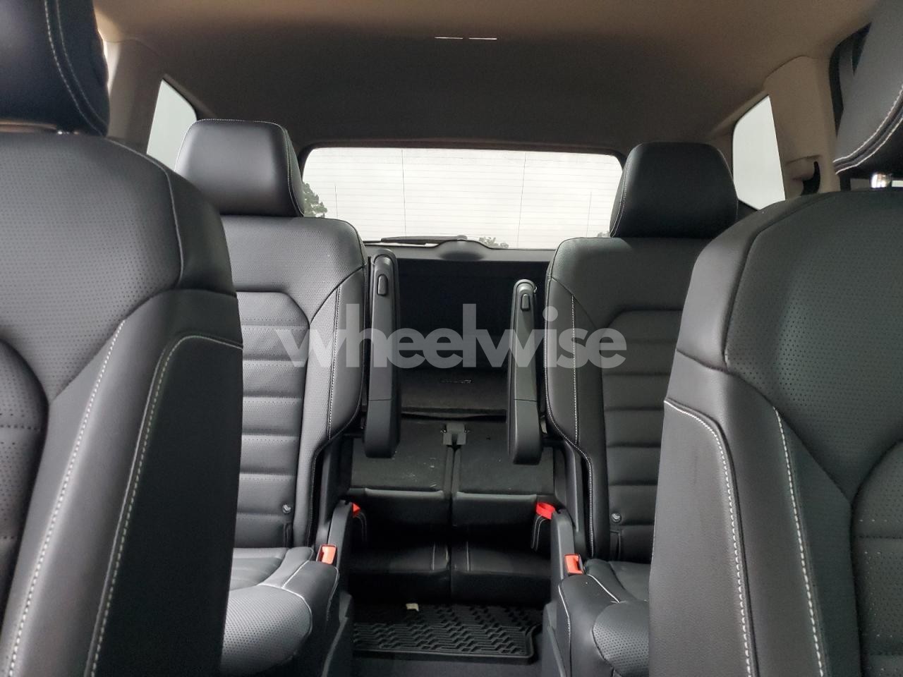 Photo 10 of 2024 VOLKSWAGEN ATLAS SEL (VIN 1V2BR2CAXRC517718)