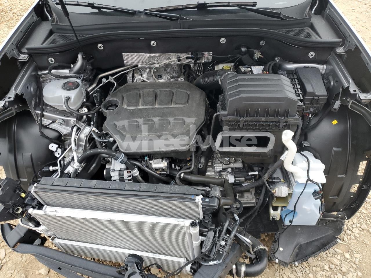 Photo 12 of 2024 VOLKSWAGEN ATLAS SEL (VIN 1V2BR2CAXRC517718)