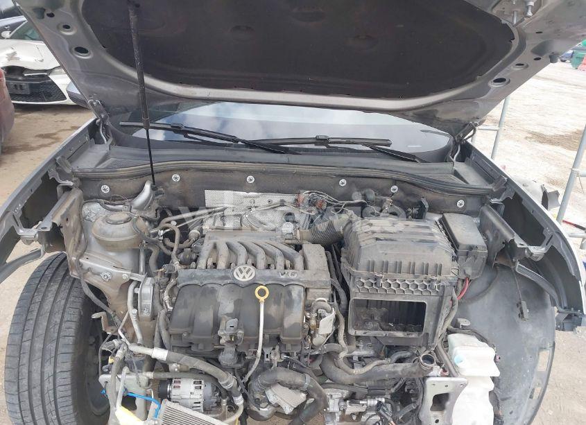 Photo 10 of 2021 Volkswagen Atlas CROSS SPORT 3.6L V6 SEL R-LINE (VIN 1V2CE2CA4MC203202)