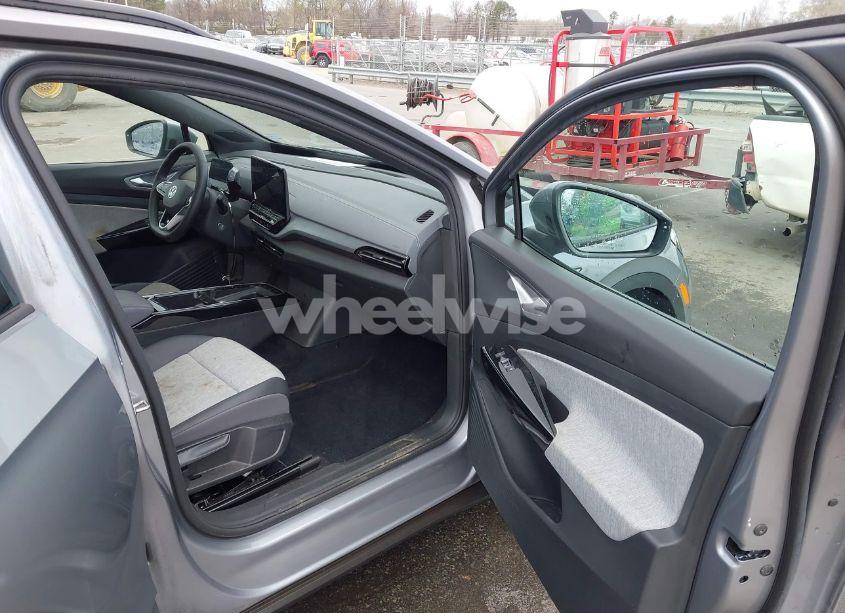 Photo 5 of 2023 Volkswagen Id.4 PRO (VIN 1V2CMPE88PC054632)