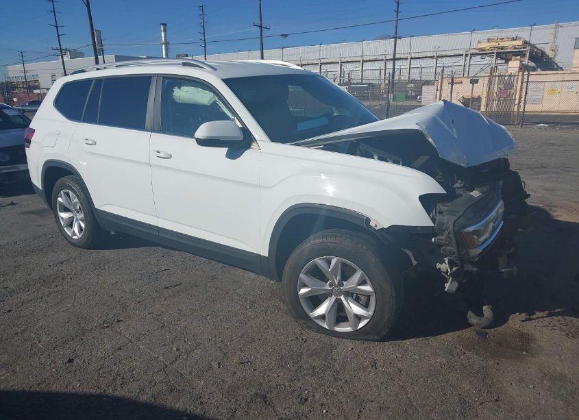 2018 Volkswagen Atlas 2.0T SE (VIN 1V2CP2CA7JC596828) main photo