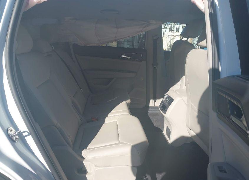 Photo 8 of 2018 Volkswagen Atlas 2.0T SE (VIN 1V2CP2CA7JC596828)