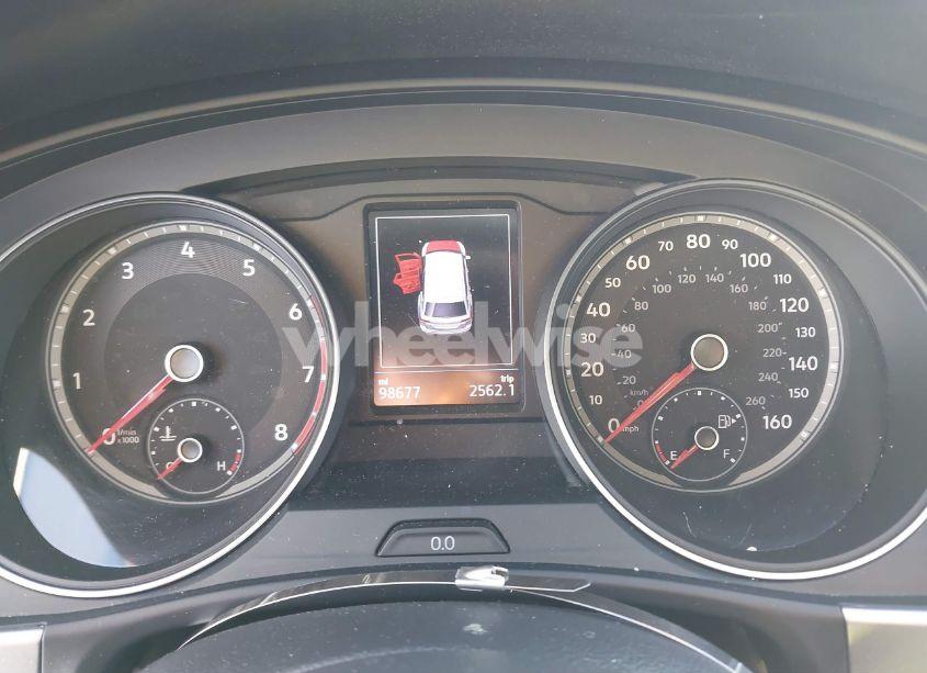 Photo 7 of 2018 Volkswagen Atlas 2.0T SE (VIN 1V2CP2CA7JC599731)