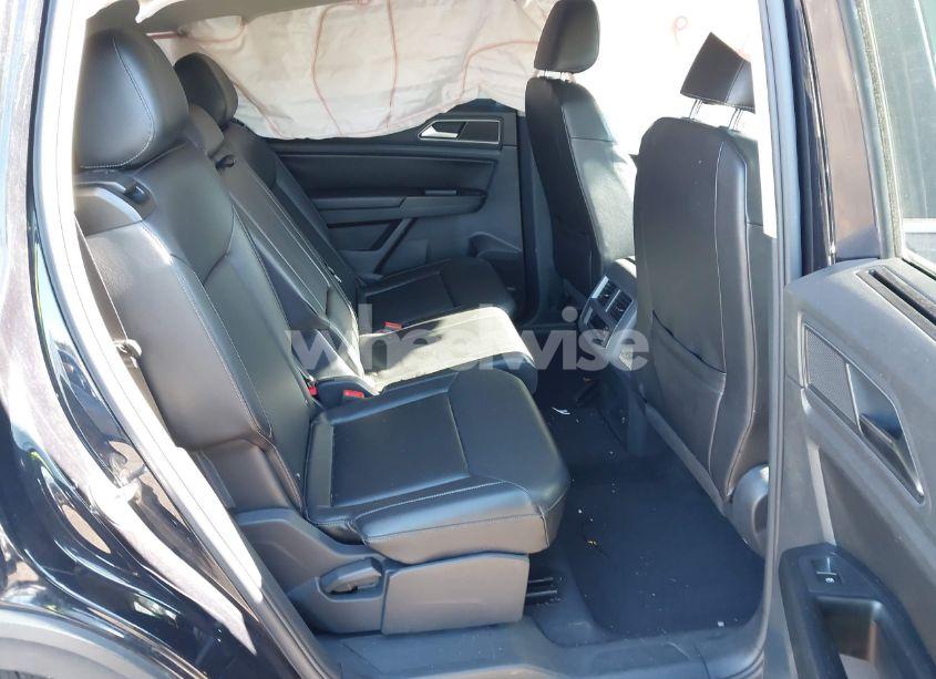 Photo 8 of 2018 Volkswagen Atlas 3.6L V6 SE (VIN 1V2CR2CA0JC545570)