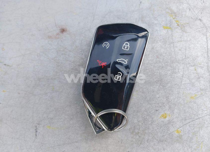 Photo 11 of 2024 Volkswagen Atlas 2.0T PEAK EDITION SE W/TECHNOLOGY (VIN 1V2CR2CA1RC579660)