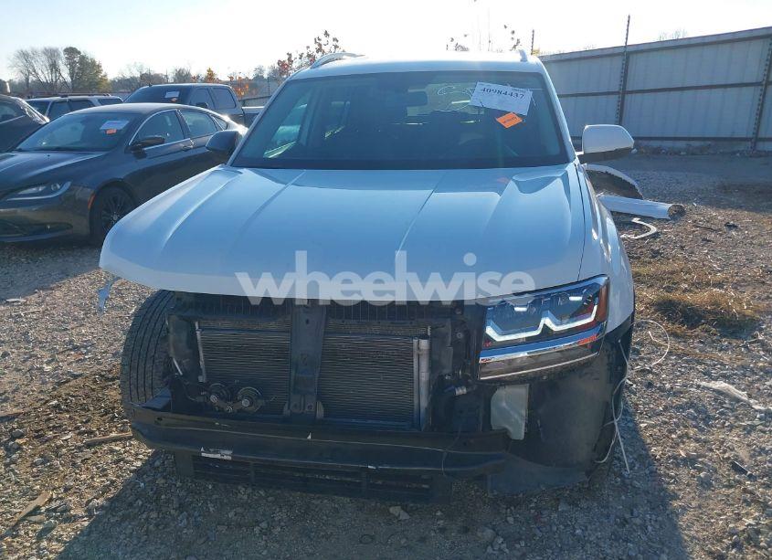Photo 13 of 2018 Volkswagen Atlas 3.6L V6 SE (VIN 1V2CR2CA5JC556600)