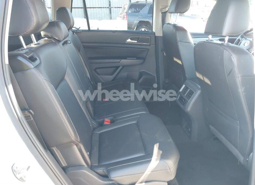 Photo 8 of 2018 Volkswagen Atlas 3.6L V6 SE (VIN 1V2CR2CA5JC556600)