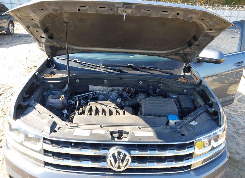 Photo 10 of 2018 Volkswagen Atlas 3.6L V6 SE (VIN 1V2CR2CA6JC515778)
