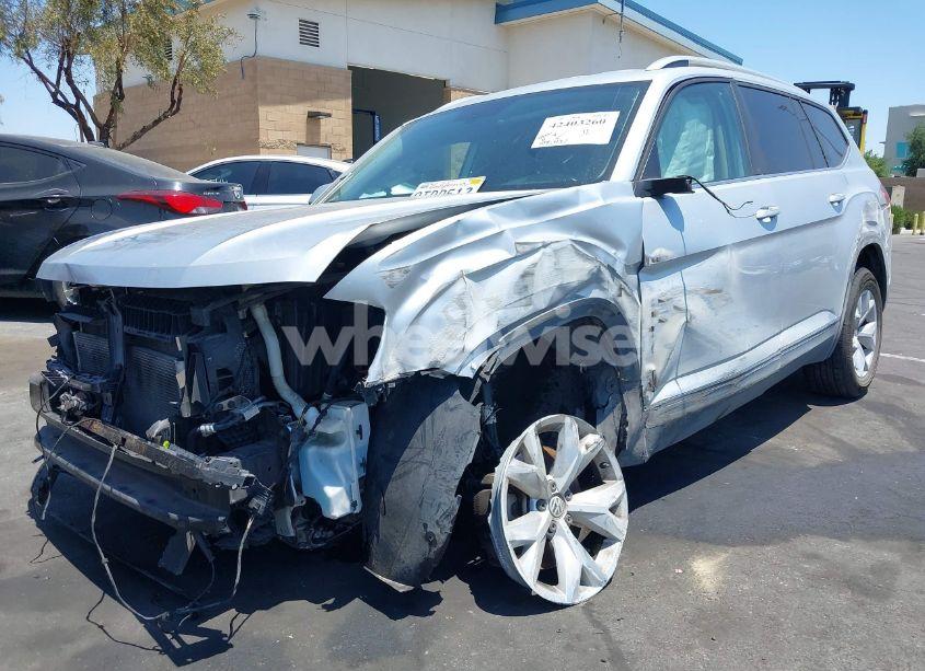 Photo 2 of 2018 Volkswagen Atlas 3.6L V6 SE (VIN 1V2CR2CA6JC570554)