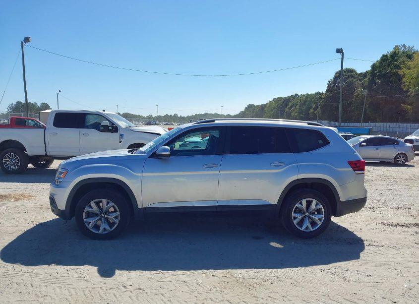 Photo 14 of 2018 Volkswagen Atlas 3.6L V6 SE (VIN 1V2CR2CA7JC528684)