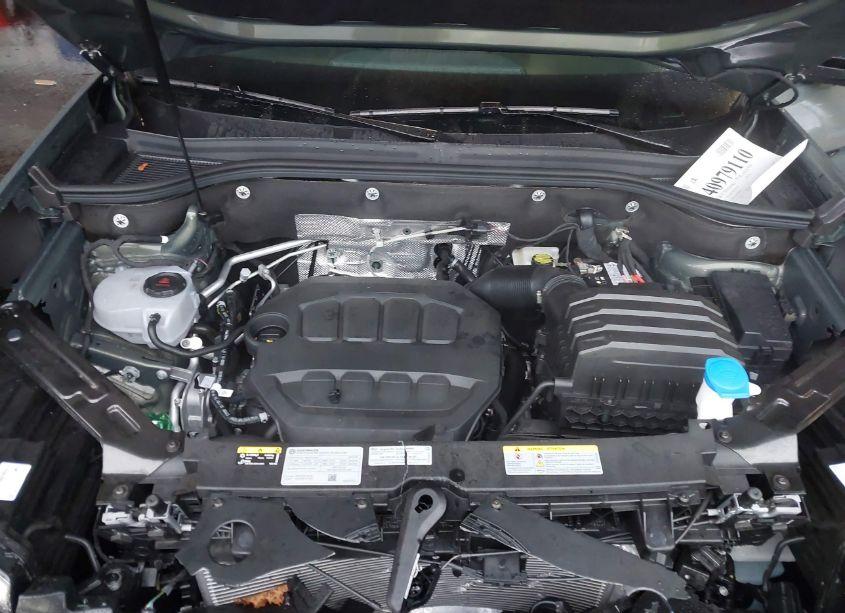 Photo 10 of 2024 Volkswagen Atlas 2.0T PEAK EDITION SE W/TECHNOLOGY (VIN 1V2CR2CA7RC586547)