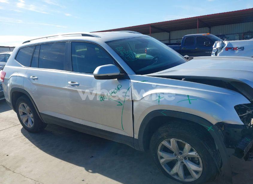 Photo 14 of 2018 Volkswagen Atlas 3.6L V6 SE (VIN 1V2CR2CA9JC566725)
