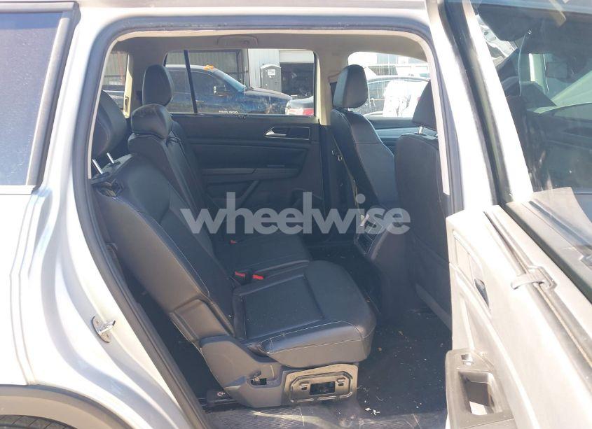 Photo 8 of 2018 Volkswagen Atlas 3.6L V6 SE (VIN 1V2CR2CA9JC566725)