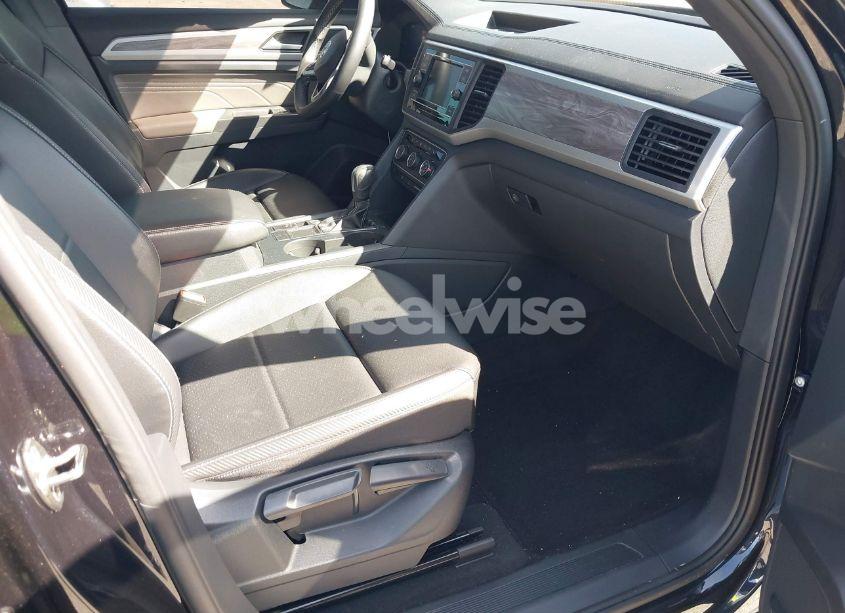 Photo 5 of 2022 Volkswagen Atlas CROSS SPORT 2.0T SE (VIN 1V2DC2CA9NC206785)