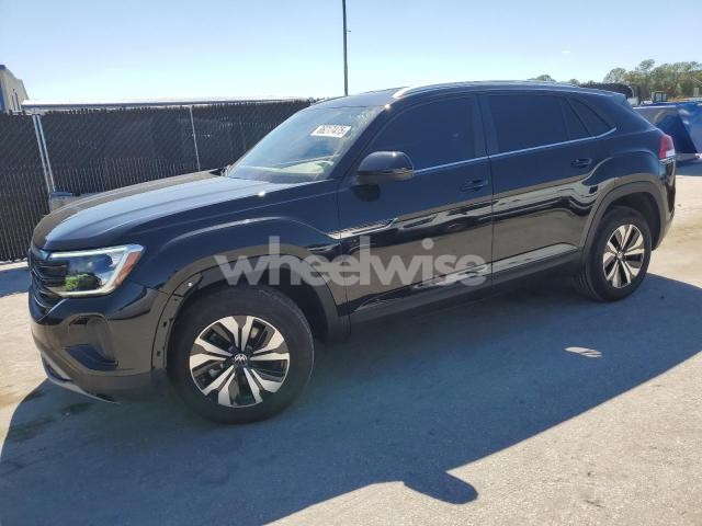 Photo 2 of 2024 VOLKSWAGEN ATLAS CROSS SPORT SE (VIN 1V2DE2CA0RC260444)