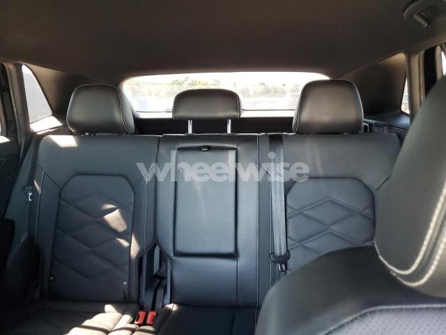 Photo 6 of 2024 VOLKSWAGEN ATLAS CROSS SPORT SE (VIN 1V2DE2CA0RC260444)