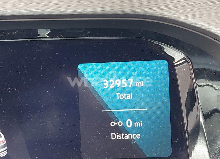 Photo 15 of 2024 Volkswagen Atlas CROSS SPORT 2.0T SE (VIN 1V2DE2CA8RC202274)