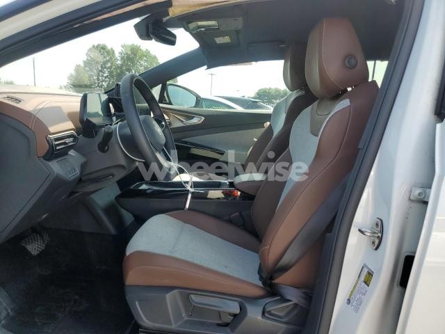 Photo 4 of 2023 VOLKSWAGEN ID.4 PRO (VIN 1V2DNPE89PC042636)