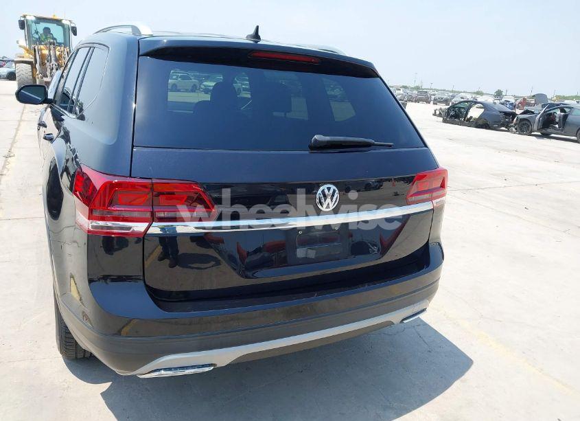 Photo 16 of 2018 Volkswagen Atlas 2.0T SE/2.0T SE W/TECHNOLOGY (VIN 1V2DP2CA0JC600433)