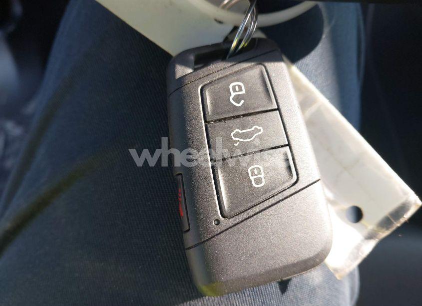 Photo 11 of 2019 Volkswagen Atlas 2.0T SE (VIN 1V2DP2CA1KC593476)