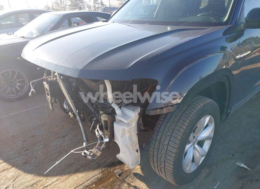 Photo 18 of 2019 Volkswagen Atlas 2.0T SE (VIN 1V2DP2CA1KC593476)