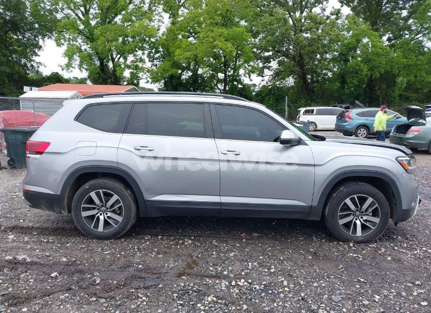 Photo 13 of 2022 Volkswagen Atlas 2.0T SE (VIN 1V2DP2CA2NC531329)