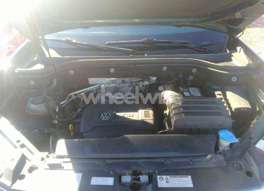 Photo 10 of 2018 Volkswagen Atlas 2.0T SE/2.0T SE W/TECHNOLOGY (VIN 1V2DP2CA3JC600913)