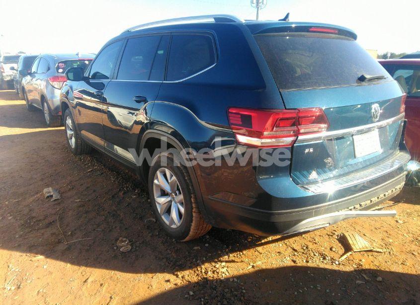 Photo 3 of 2018 Volkswagen Atlas 2.0T SE/2.0T SE W/TECHNOLOGY (VIN 1V2DP2CA3JC600913)