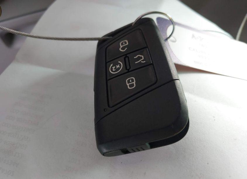 Photo 11 of 2018 Volkswagen Atlas 2.0T SE/2.0T SE W/TECHNOLOGY (VIN 1V2DP2CA4JC592689)