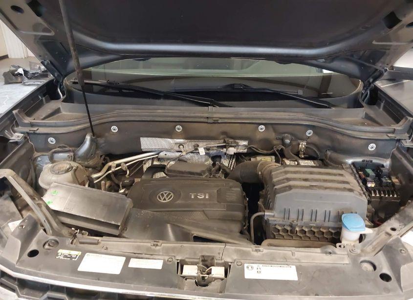 Photo 10 of 2019 Volkswagen Atlas 2.0T SE (VIN 1V2DP2CA4KC588370)