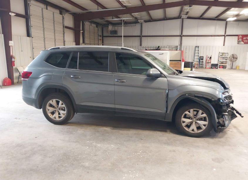 Photo 13 of 2019 Volkswagen Atlas 2.0T SE (VIN 1V2DP2CA4KC588370)