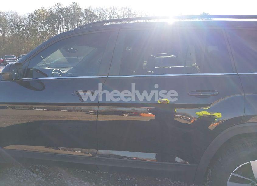 Photo 14 of 2022 Volkswagen Atlas 2.0T SE (VIN 1V2DP2CA4NC532255)