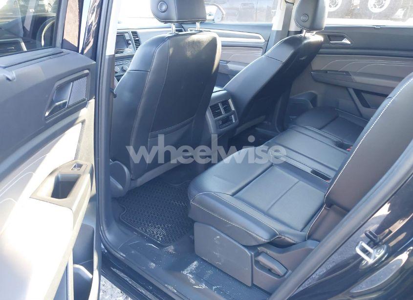 Photo 8 of 2022 Volkswagen Atlas 2.0T SE (VIN 1V2DP2CA4NC532255)