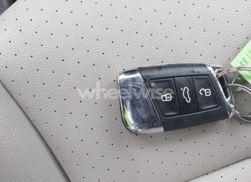 Photo 11 of 2021 Volkswagen Atlas 2.0T SE (VIN 1V2DP2CA5MC545191)